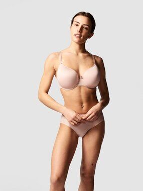 CHANTELLE Memory Basic Rose Pink Memory Foam Invisible T-Shirt Bra, Size 32C